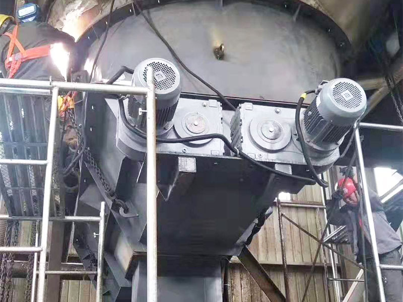 熱磨機下料系統